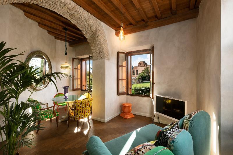 Manfredi Palm Apartment